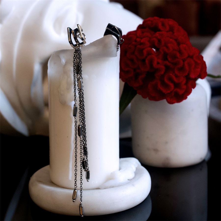 Burnished long fringes ACCESSORI | FRANGELUNGHE RODIATE